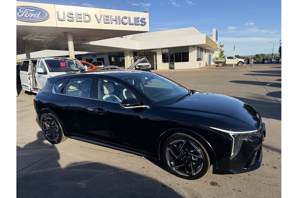 2025 Kia K4 GT-Line CL4m