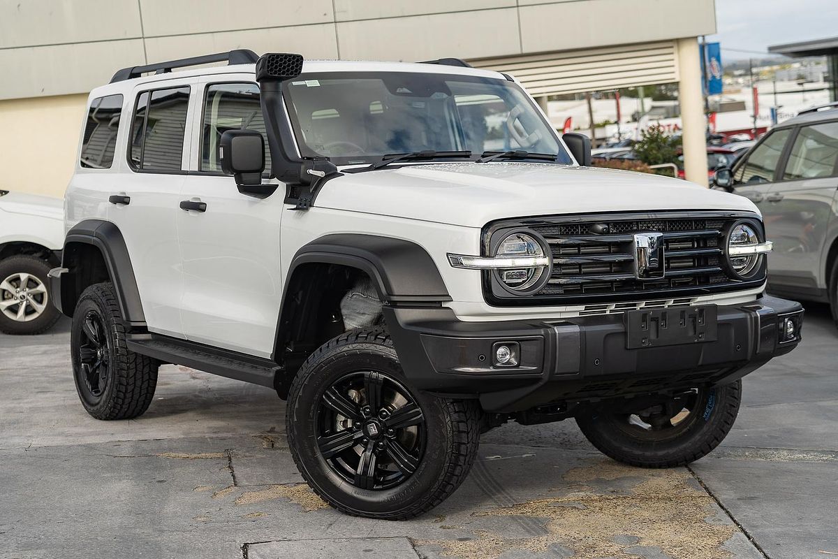 2024 GWM Tank 300 Lux P01