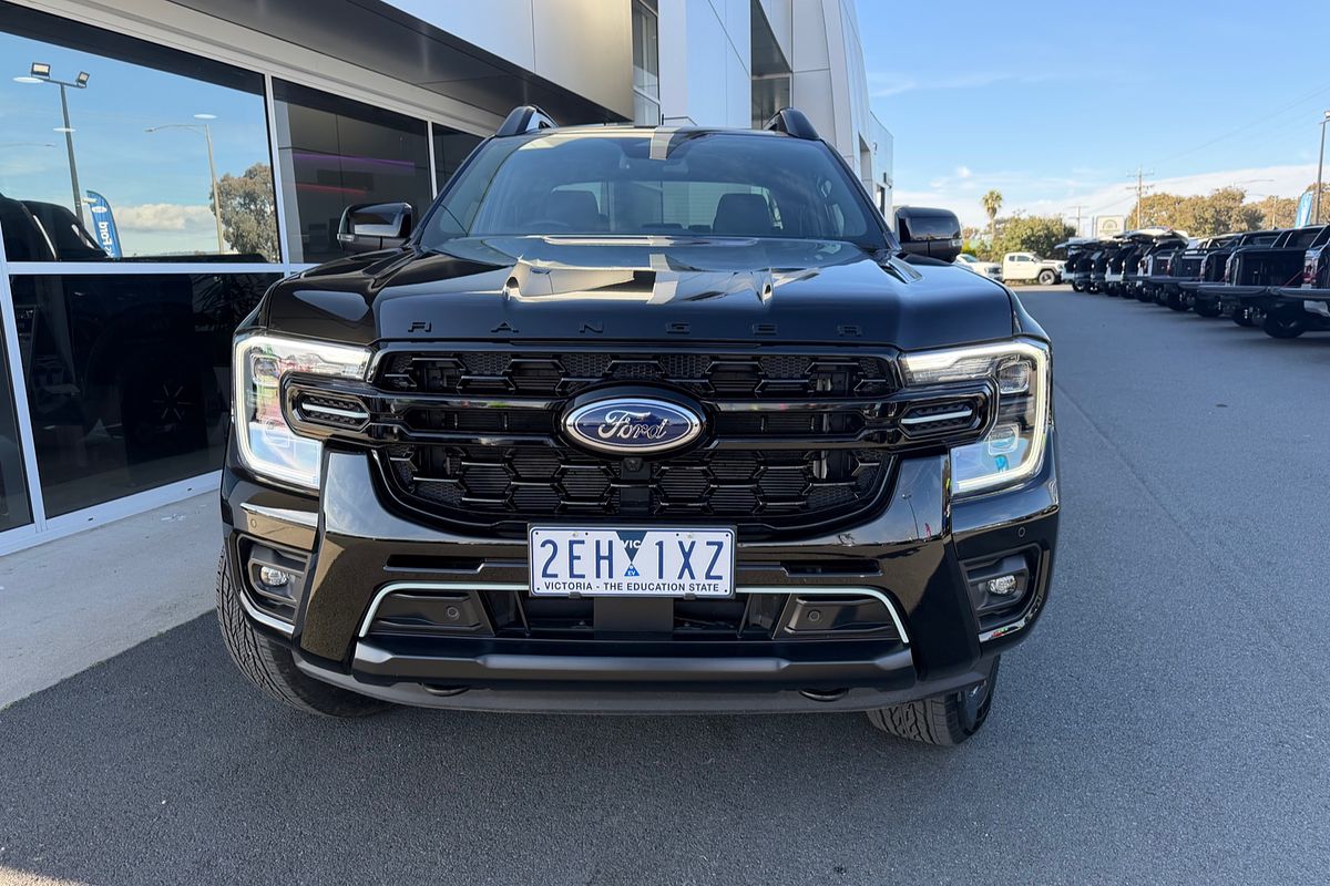 2025 Ford Ranger PHEV Stormtrak 4X4 2.3L
