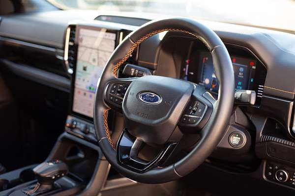2025 Ford Ranger PHEV Wildtrak 4X4 2.3L thumb-3