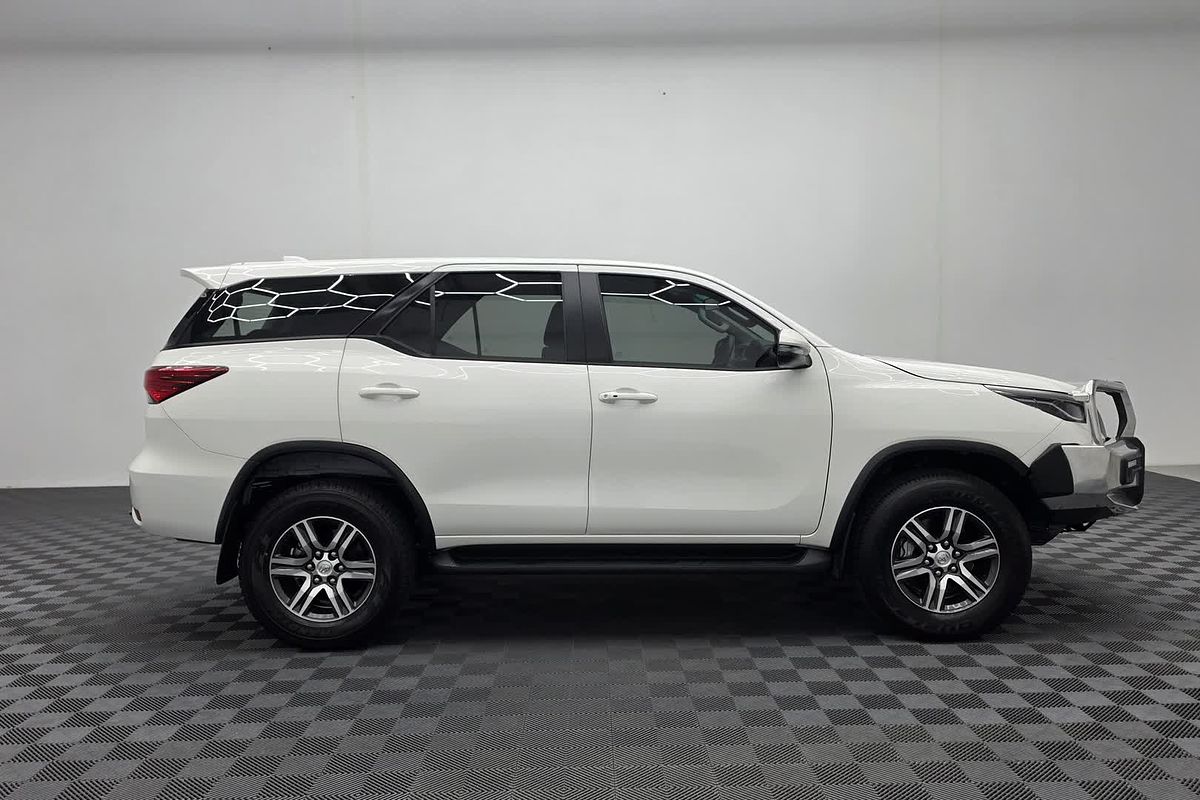 2022 Toyota Fortuner GX GUN156R
