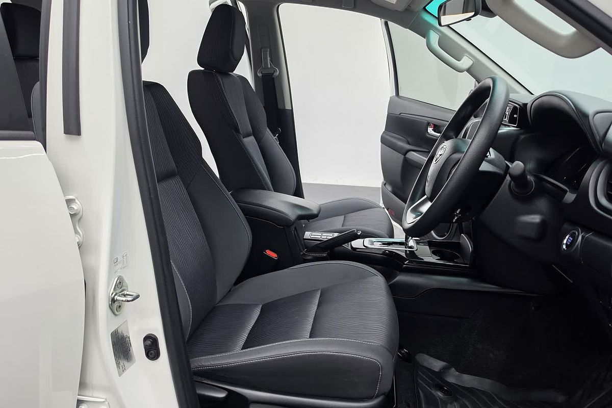 2022 Toyota Fortuner GX GUN156R
