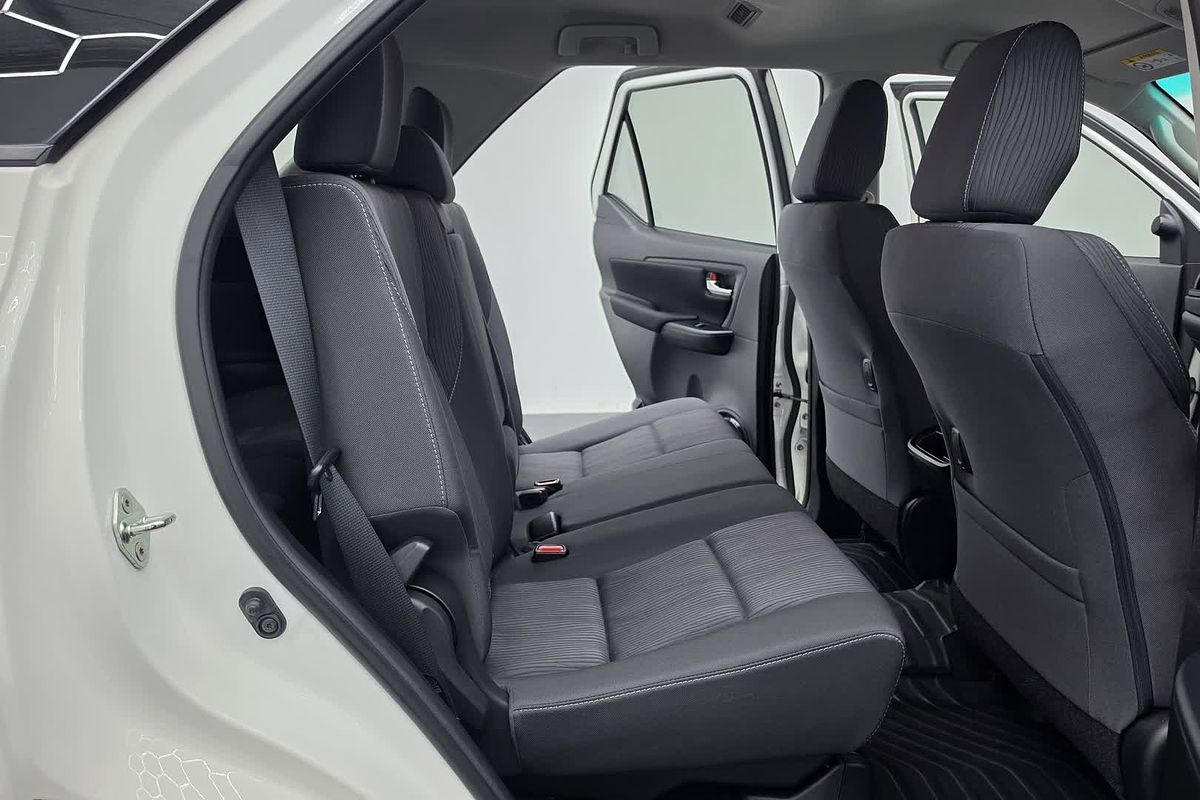 2022 Toyota Fortuner GX GUN156R