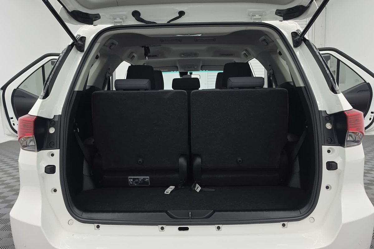 2022 Toyota Fortuner GX GUN156R
