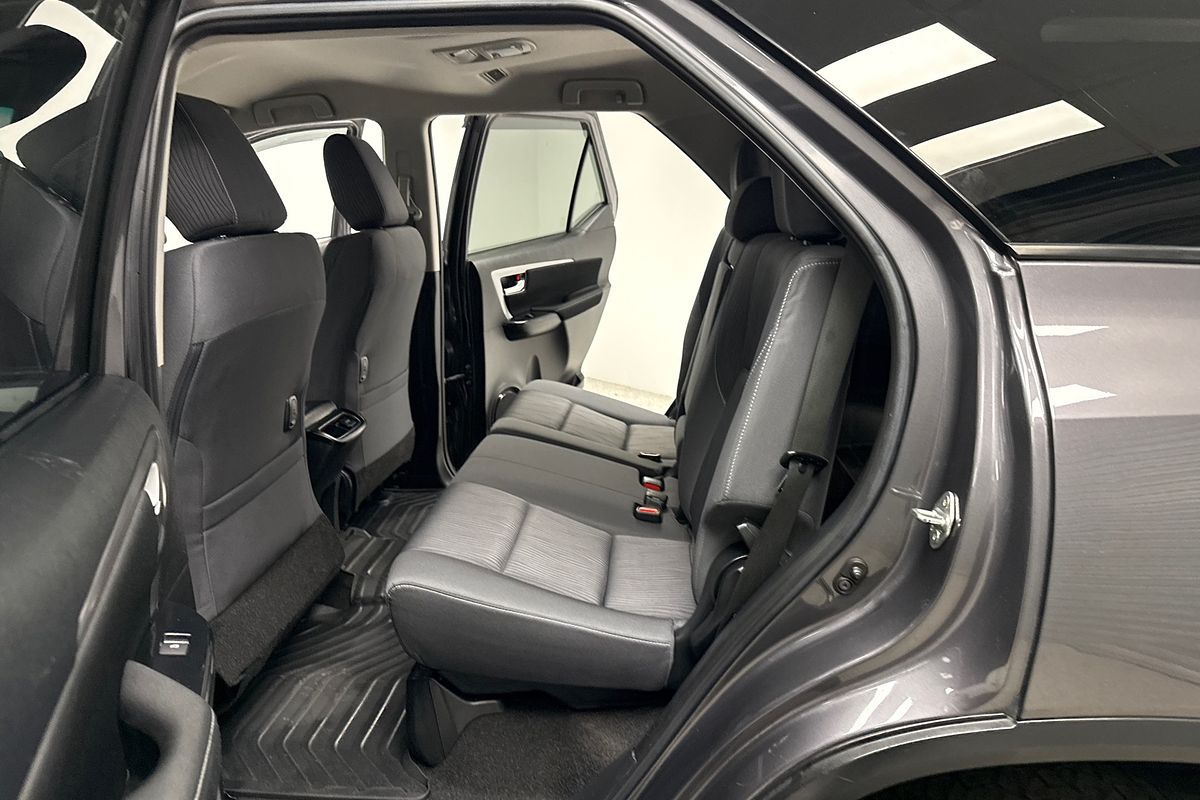 2021 Toyota Fortuner GXL GUN156R