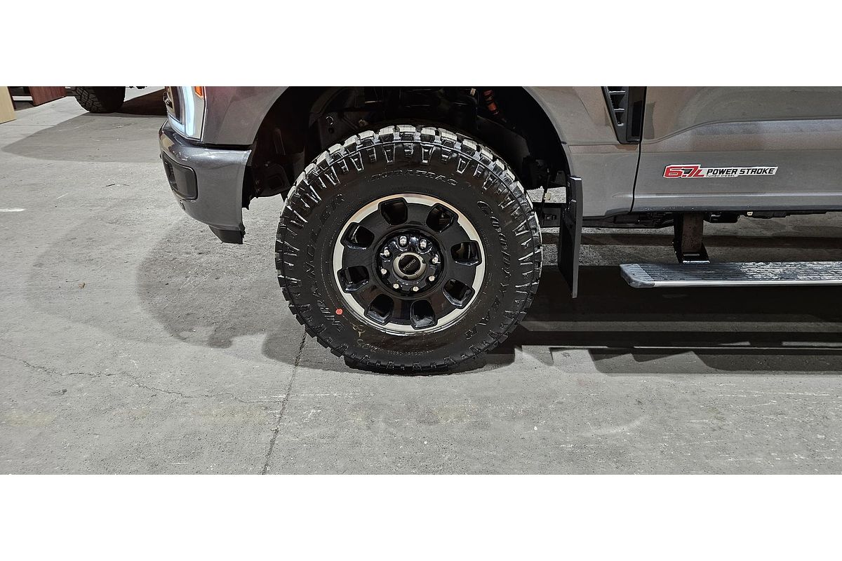 2026 Ford F350 Platinum 4X4 image 6
