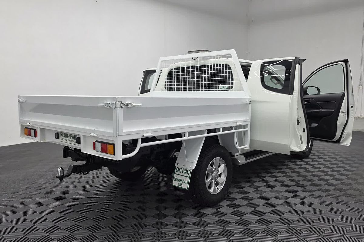2022 Mitsubishi Triton GLX+ MR 4X4