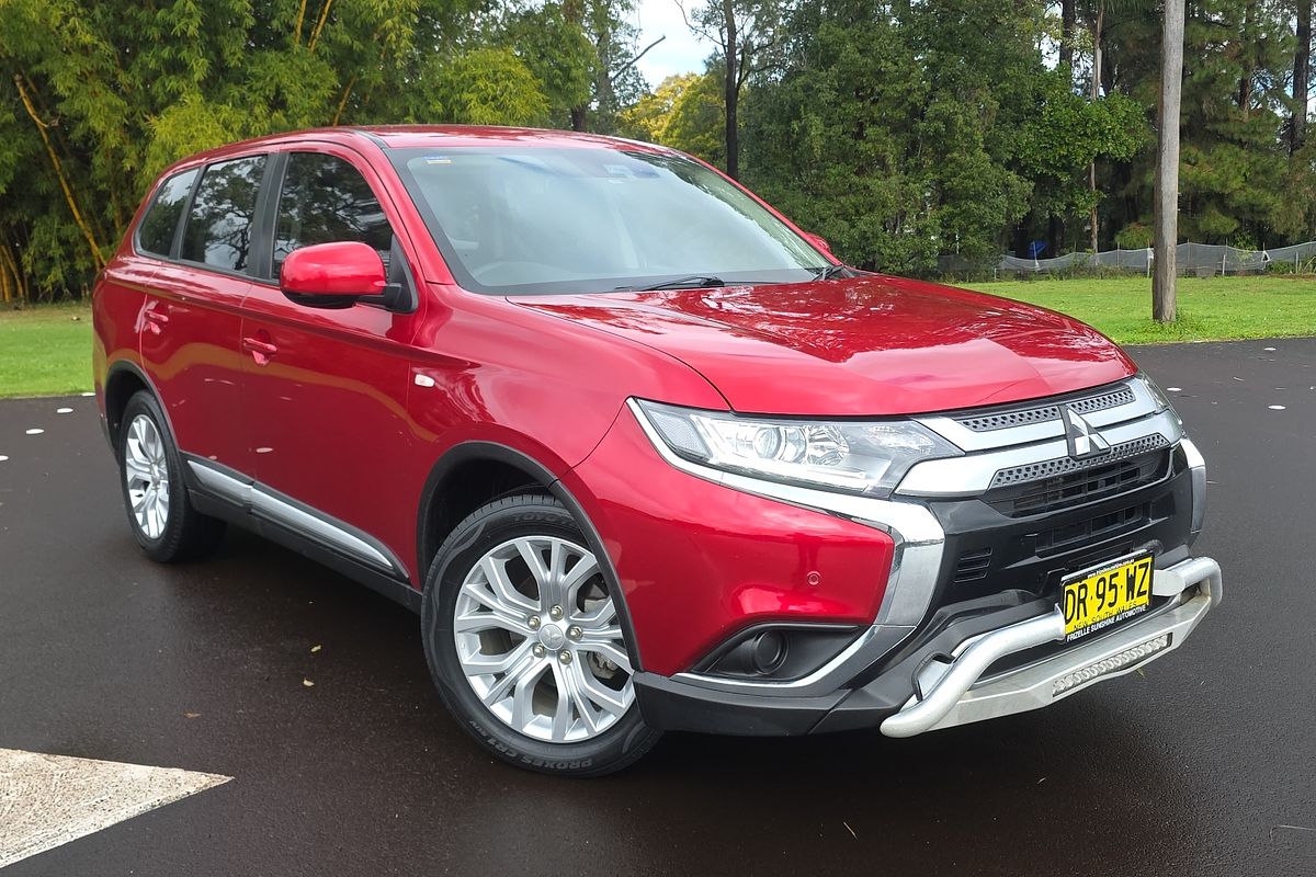 2021 Mitsubishi Outlander ES ZL