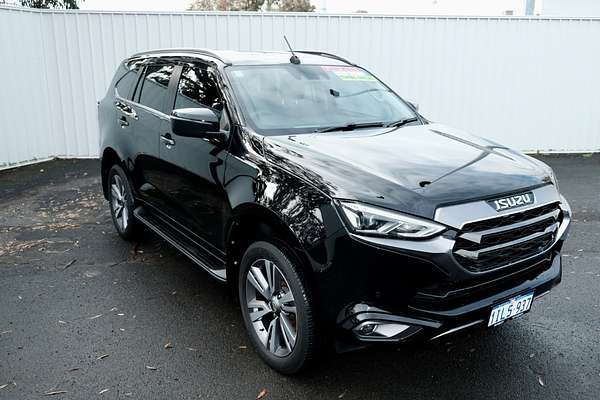 2023 Isuzu MU-X LS-T