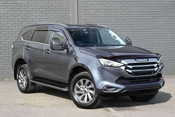 2022 Isuzu MU-X LS-U