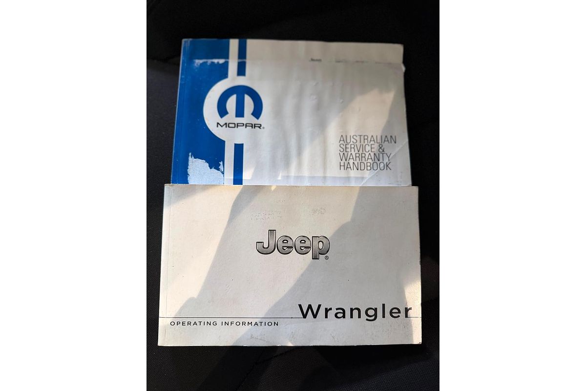 2017 Jeep Wrangler Unlimited Sport JK