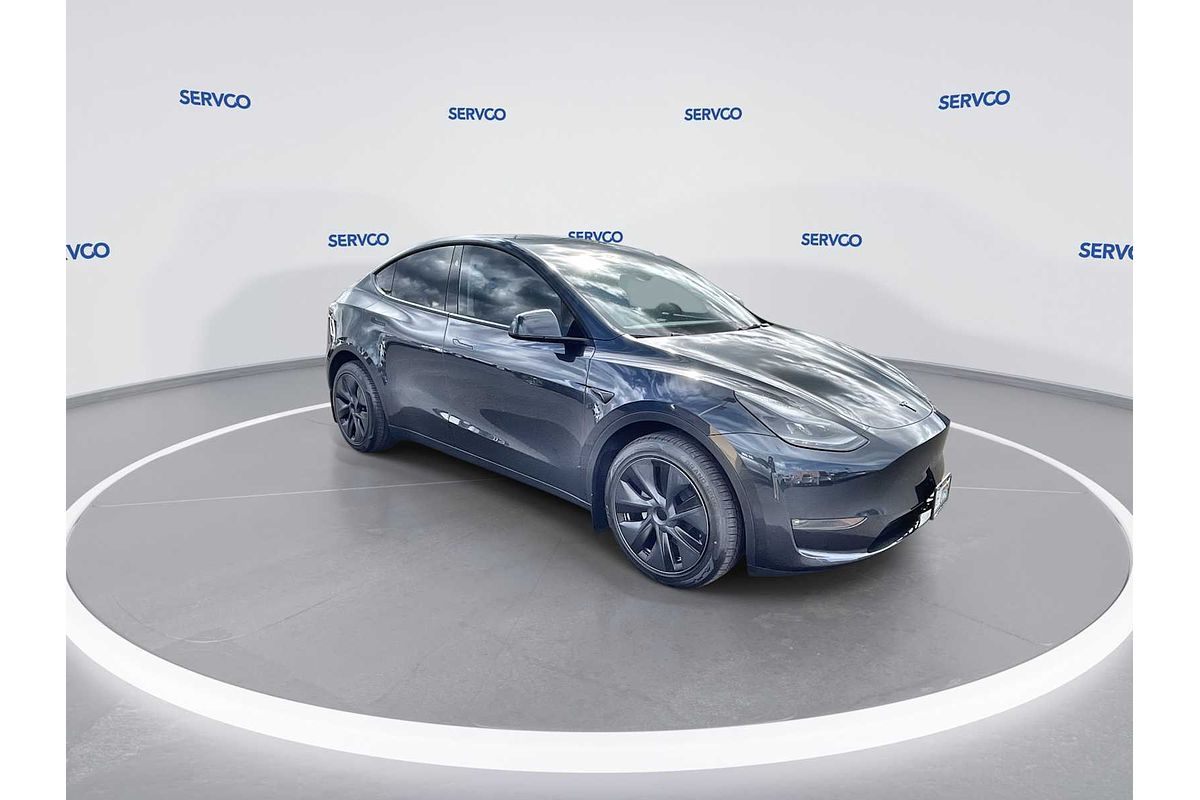 2024 Tesla Model Y Long Range