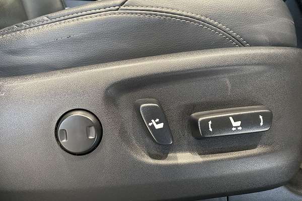 2021 Toyota Landcruiser Prado VX GDJ150R thumb-23