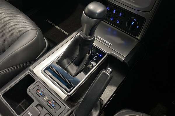 2021 Toyota Landcruiser Prado VX GDJ150R thumb-28