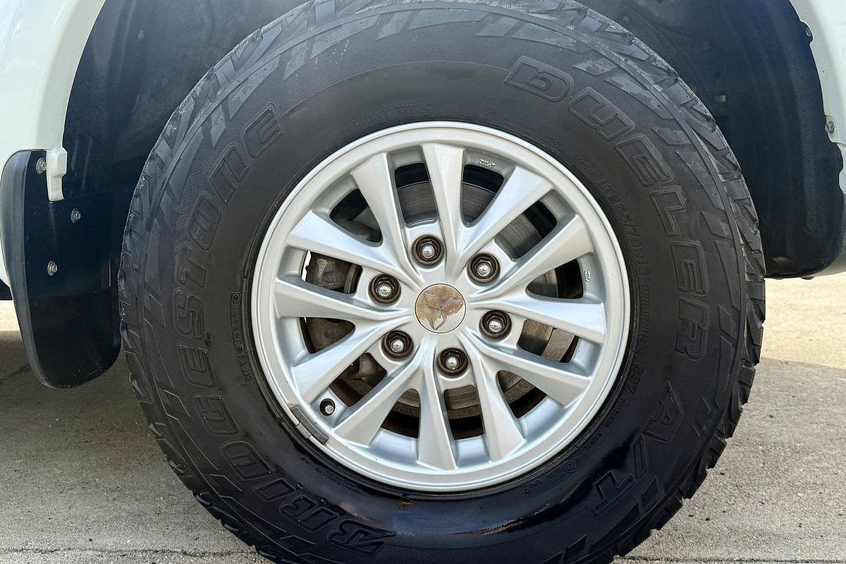 2014 Mitsubishi Challenger PC