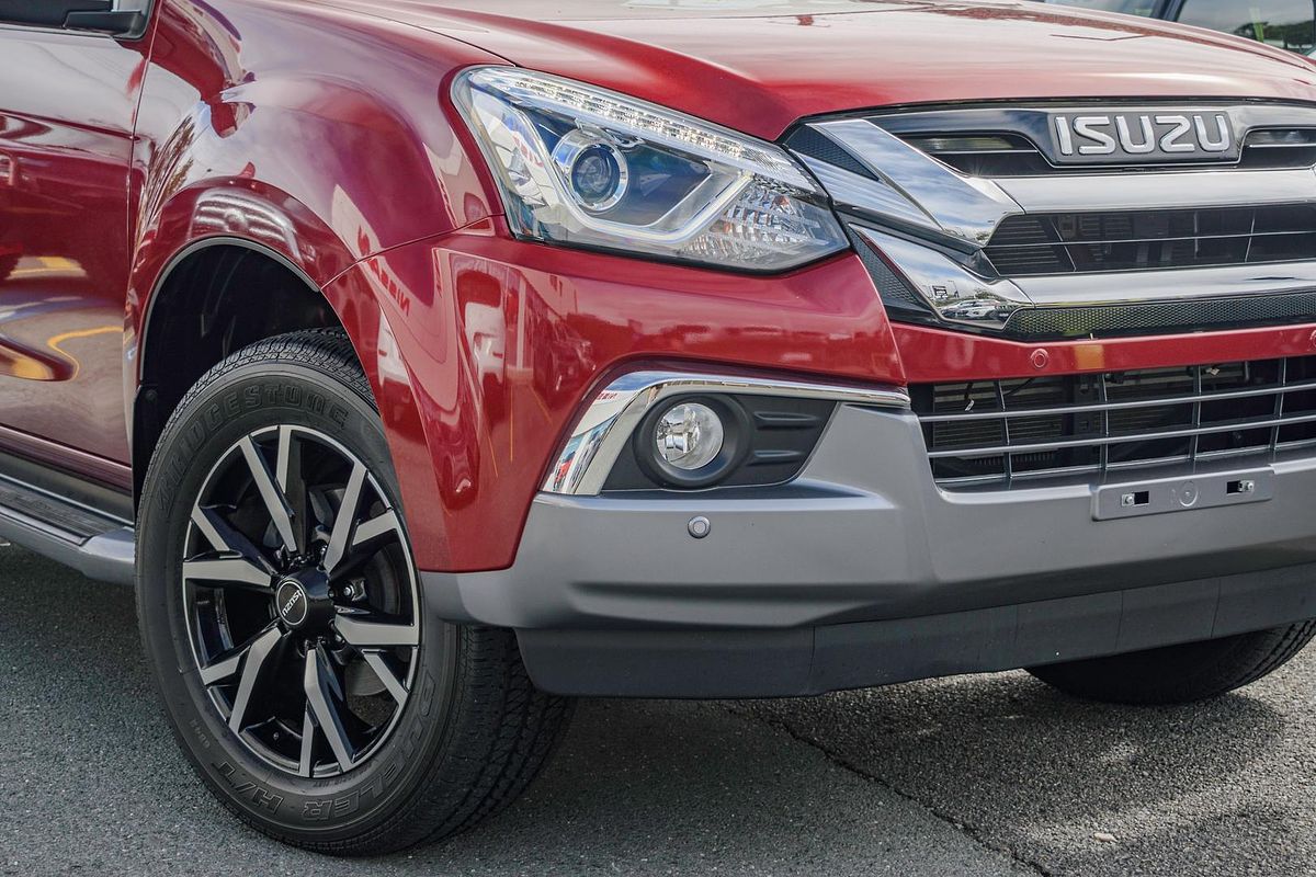2020 Isuzu MU-X LS-T