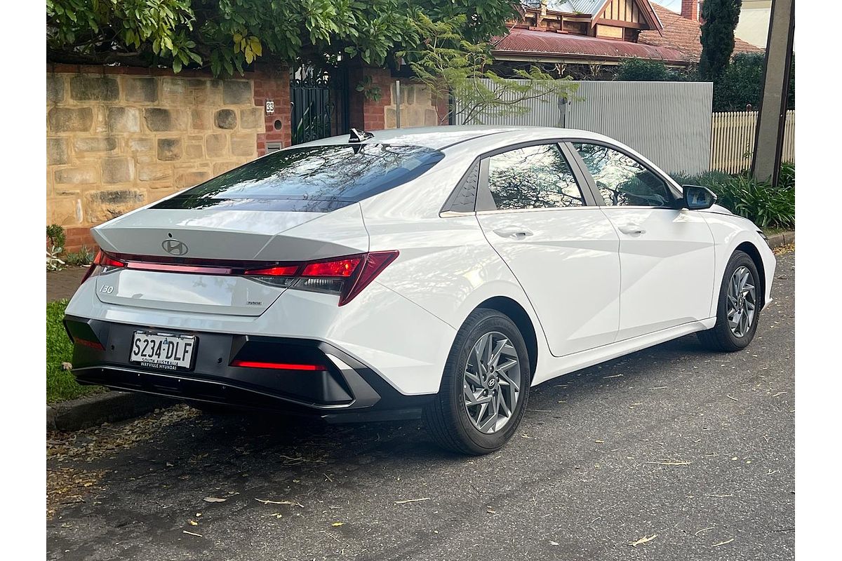 2026 Hyundai i30 Hybrid CN7.V4