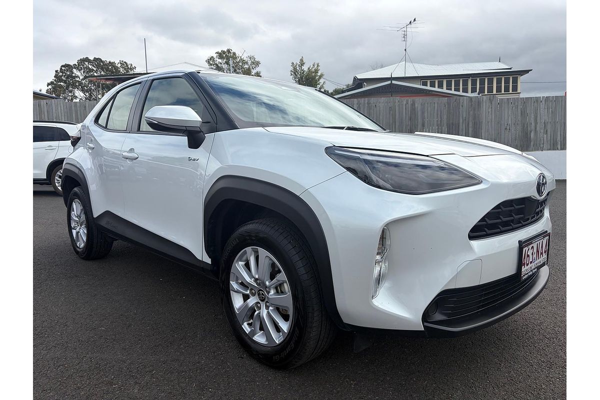 2024 Toyota Yaris Cross GX MXPJ15R