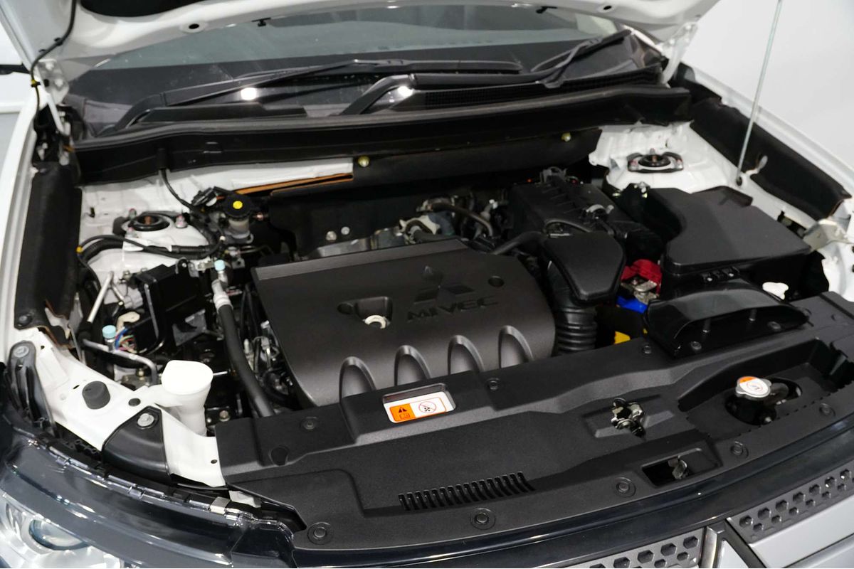 2018 Mitsubishi Outlander LS ZL