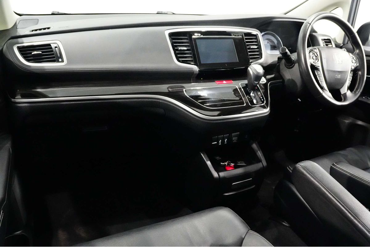2018 Honda Odyssey VTi-L 5th Gen