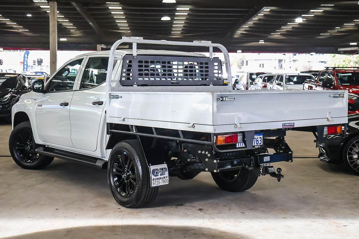 2023 Mitsubishi Triton GLX MR 4X4