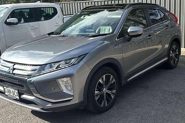 2017 Mitsubishi Eclipse Cross Exceed YA thumb-1