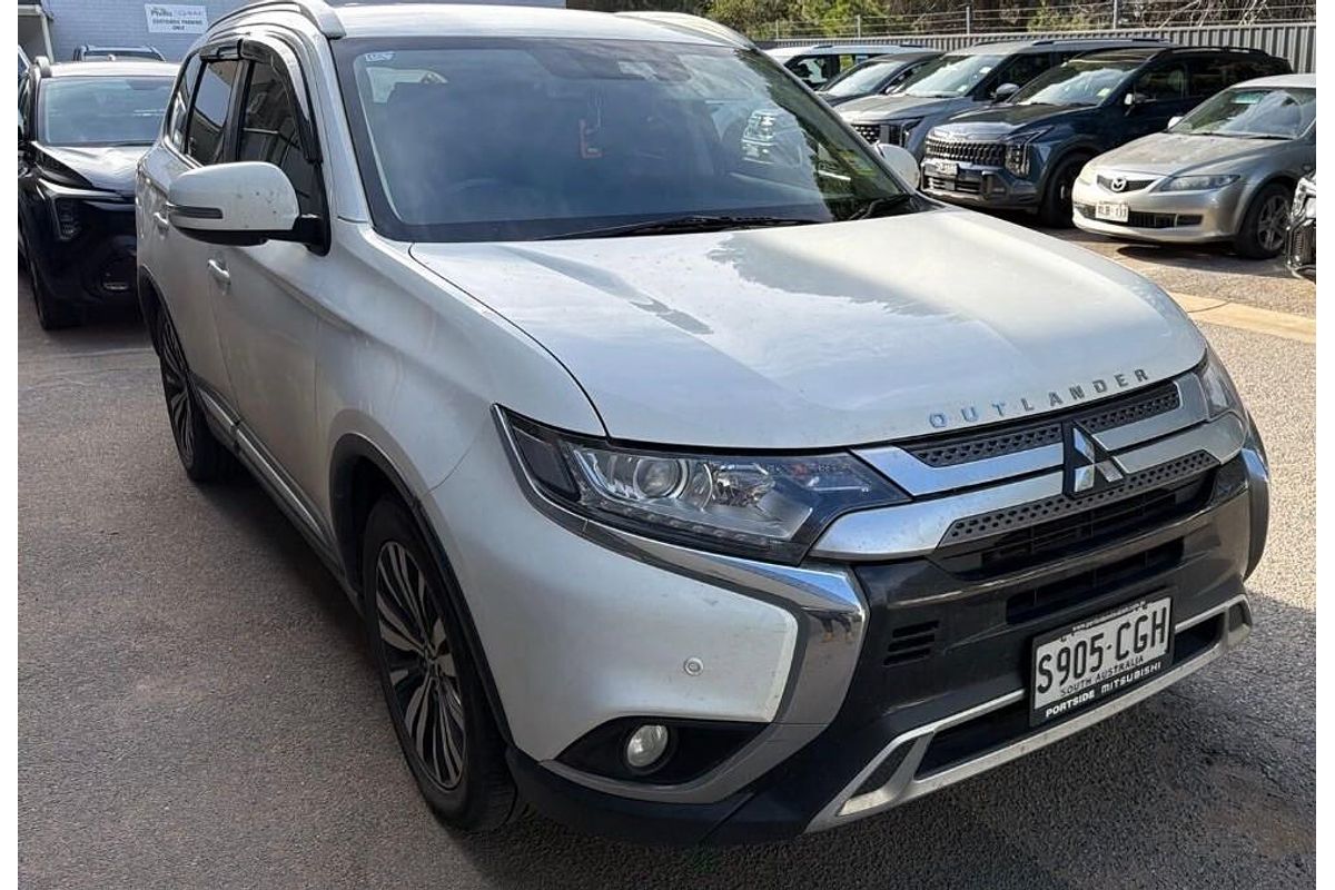 2020 Mitsubishi Outlander LS ZL