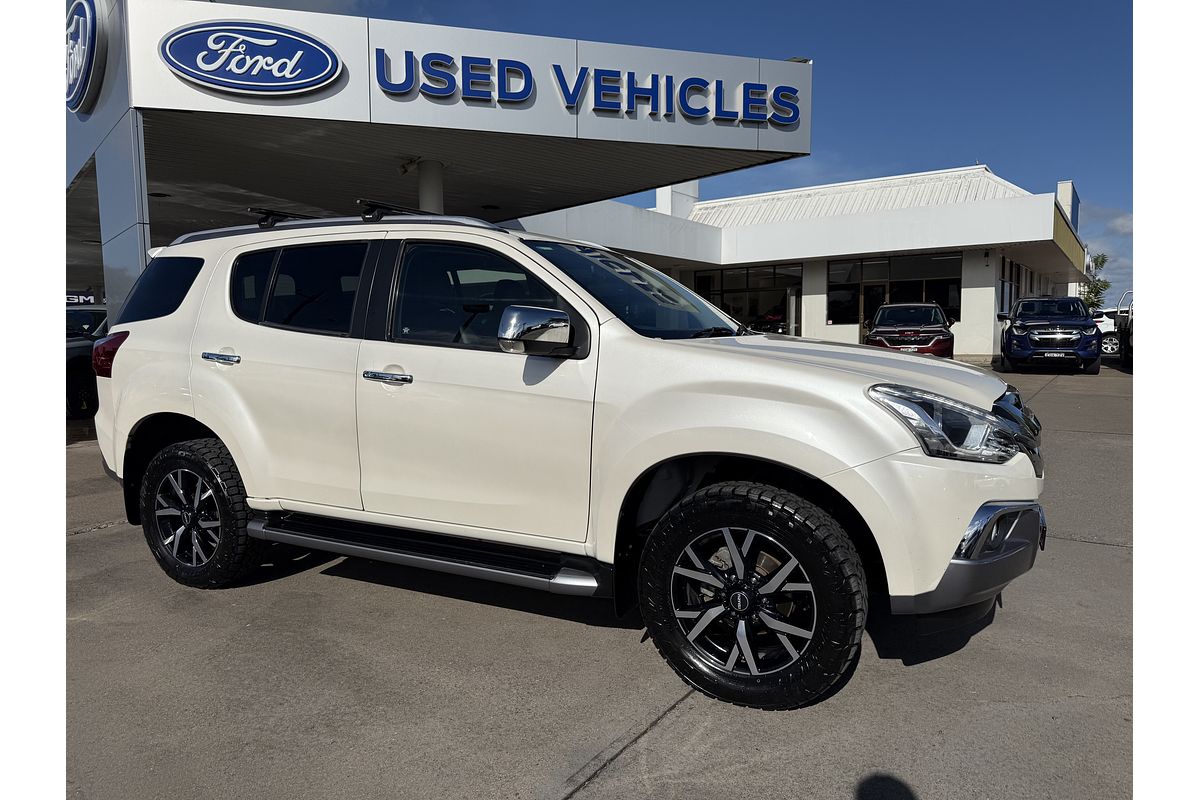 2021 Isuzu MU-X LS-T