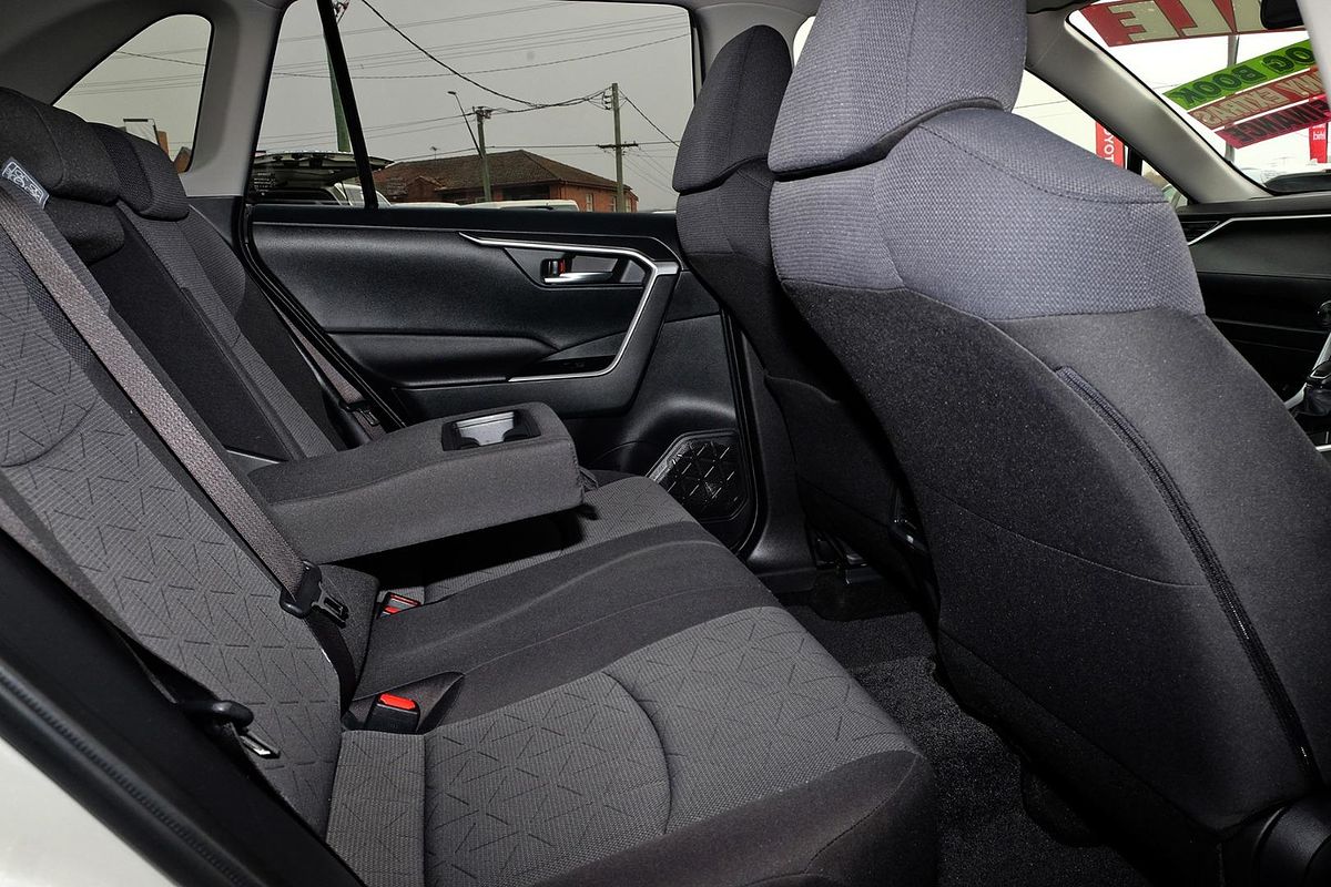 2019 Toyota RAV4 GXL MXAA52R