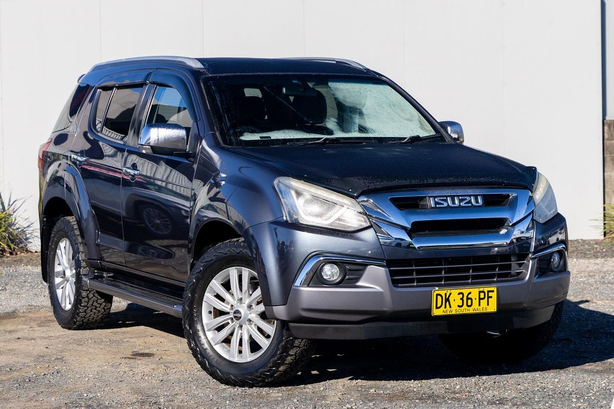 2018 Isuzu MU-X LS-T
