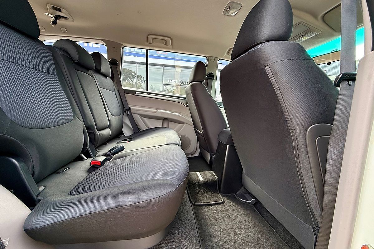 2014 Mitsubishi Challenger PC