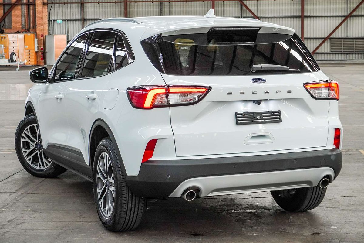 2022 Ford Escape ZH