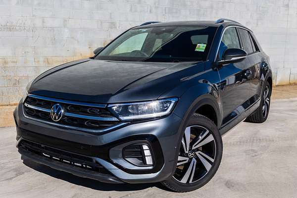 2025 Volkswagen T-Roc 140TSI R-Line D11