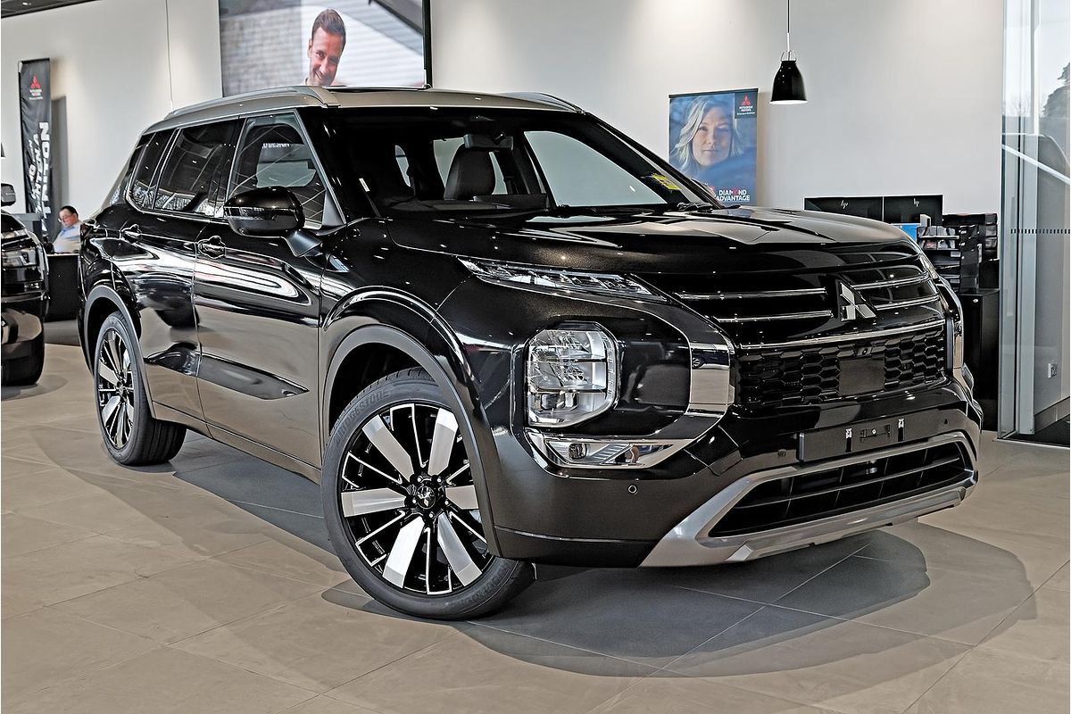 2025 Mitsubishi Outlander Exceed Tourer ZM