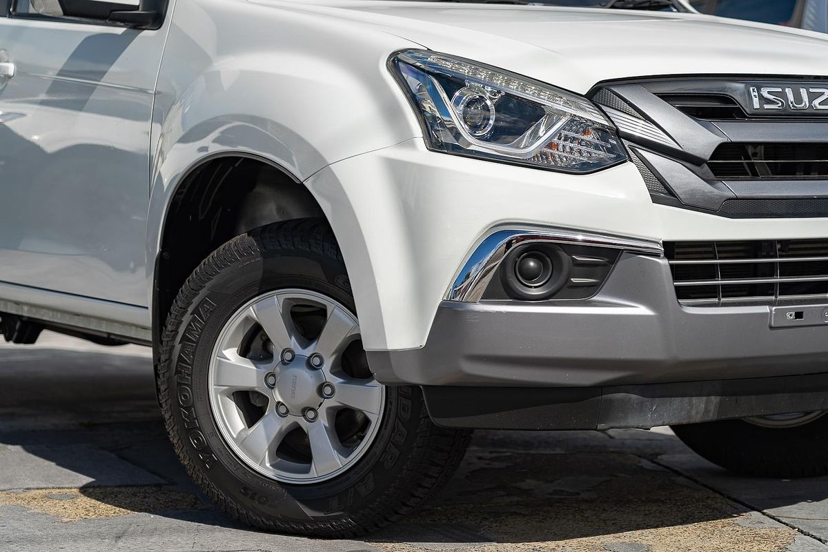 2020 Isuzu MU-X LS-M