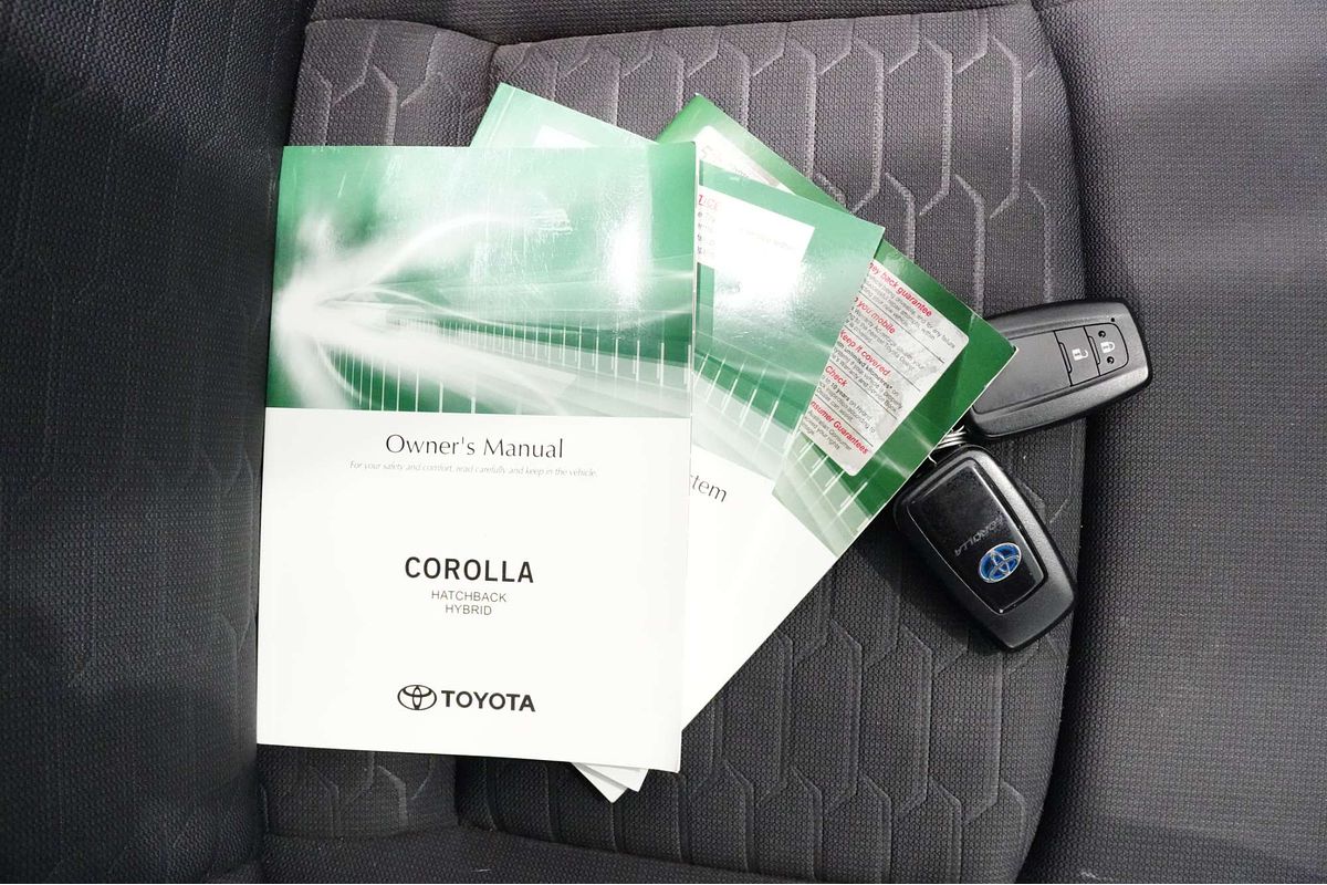 2018 Toyota Corolla Ascent Sport Hybrid ZWE211R