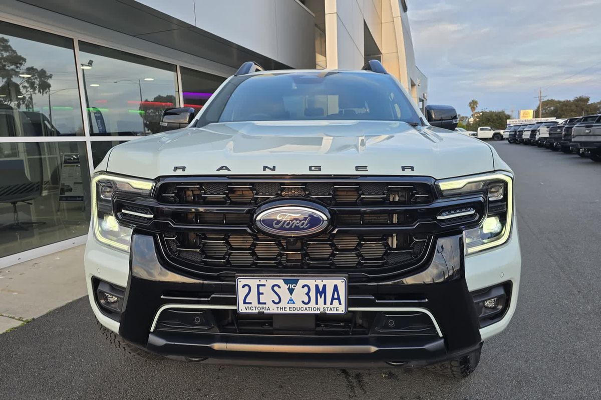 2025 Ford Ranger PHEV Stormtrak 4X4 2.3L