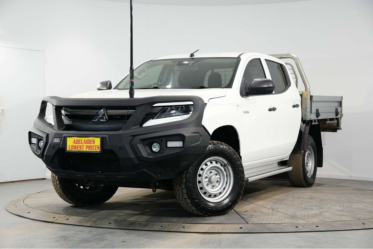 2020 Mitsubishi Triton GLX ADAS MR 4X4