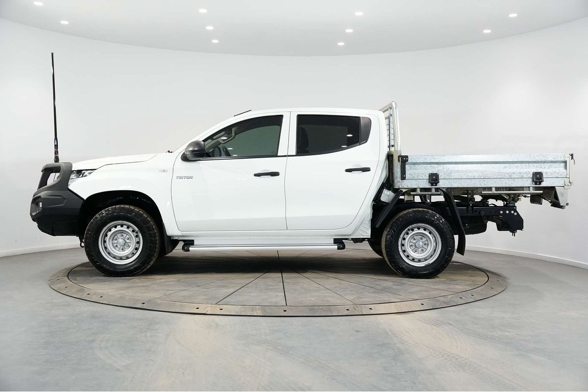 2020 Mitsubishi Triton GLX ADAS MR 4X4