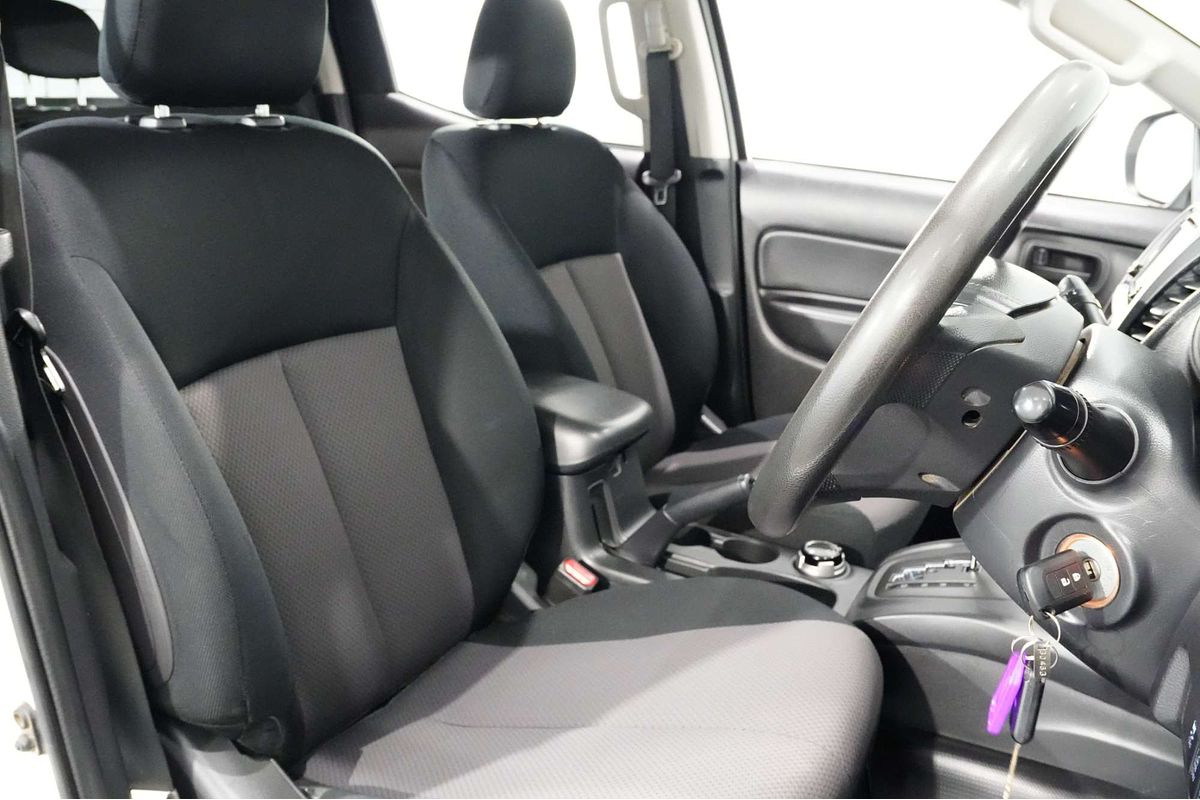 2020 Mitsubishi Triton GLX ADAS MR 4X4