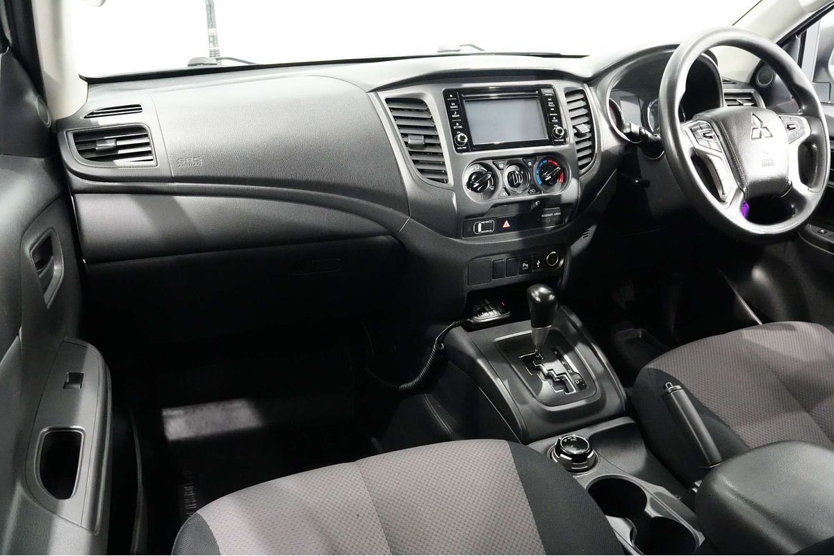 2020 Mitsubishi Triton GLX ADAS MR 4X4