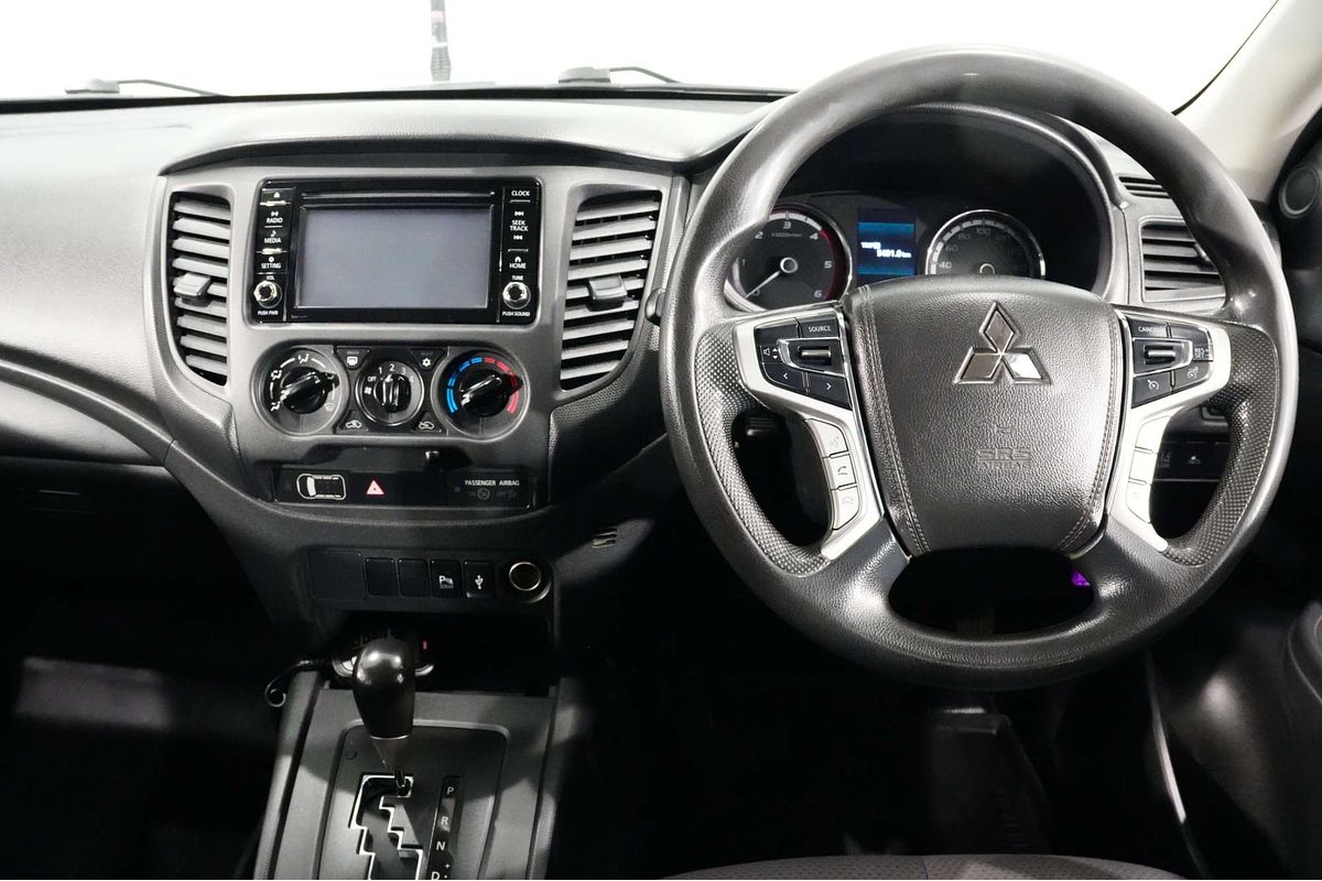 2020 Mitsubishi Triton GLX ADAS MR 4X4