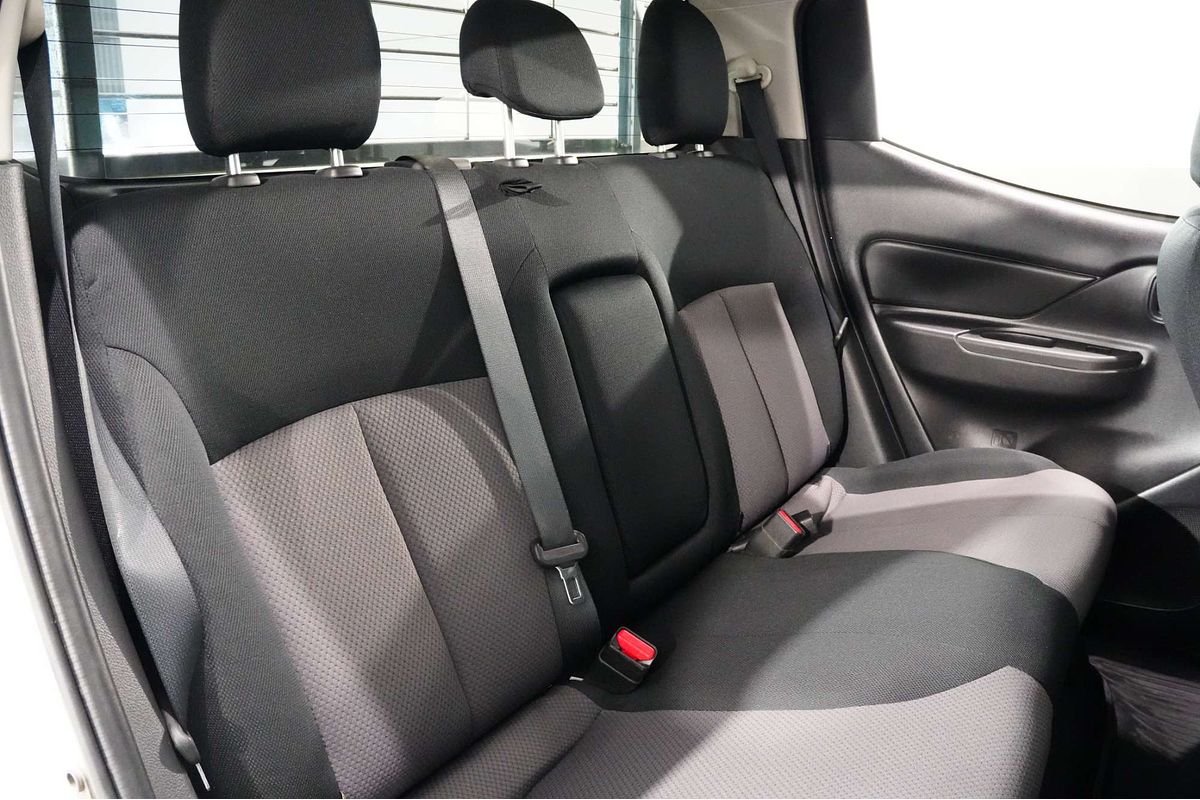 2020 Mitsubishi Triton GLX ADAS MR 4X4
