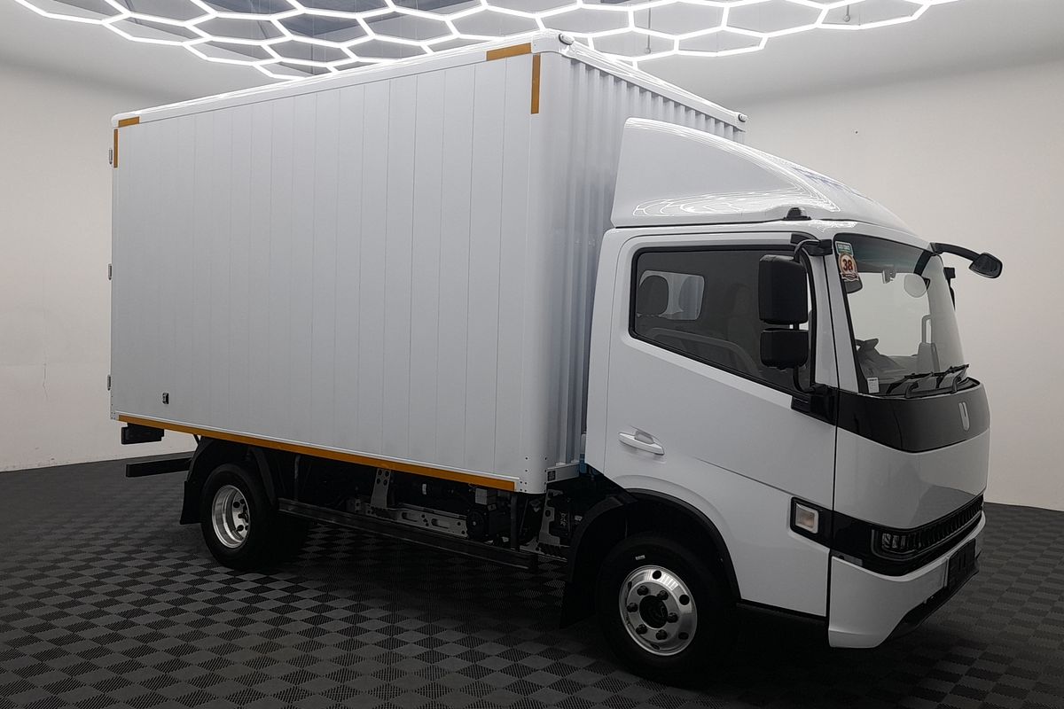 2026 Farizon H9E Cargo Box SWB
