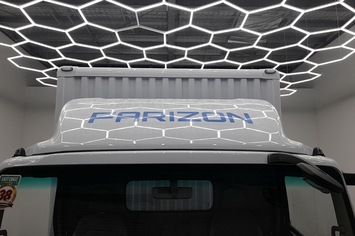 2026 Farizon H9E Cargo Box SWB