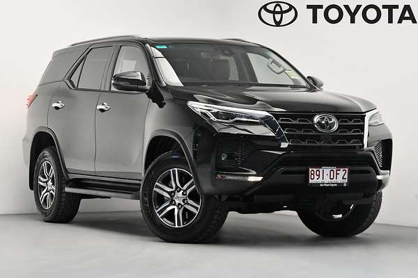 2025 Toyota Fortuner GXL GUN156R