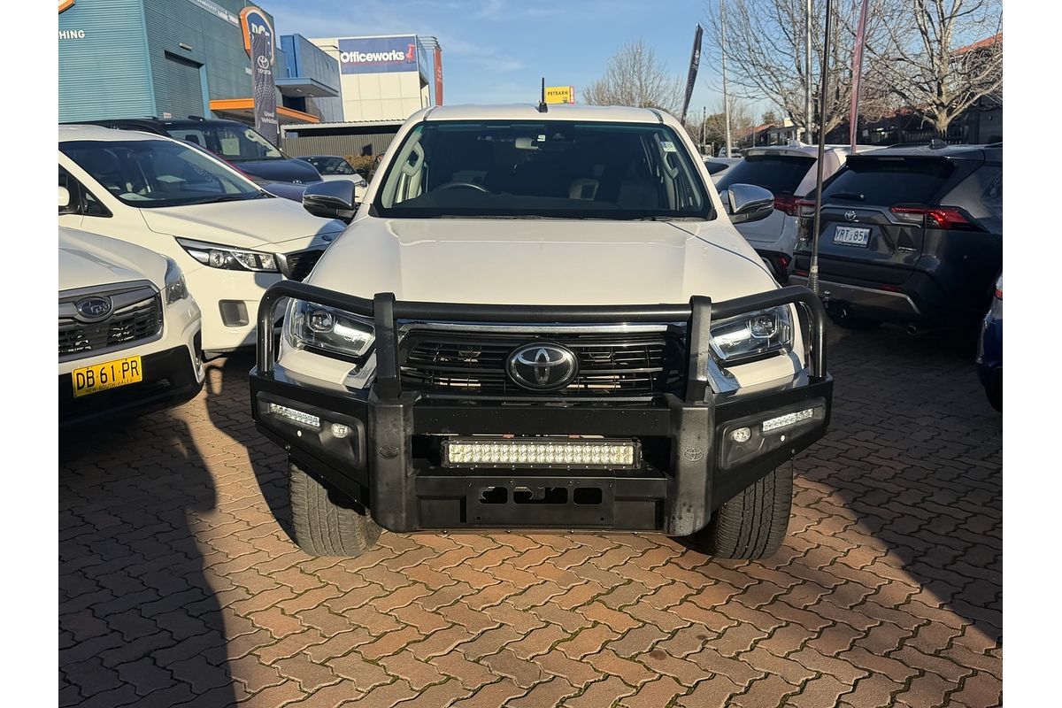 2020 Toyota Hilux SR5 GUN126R 4X4