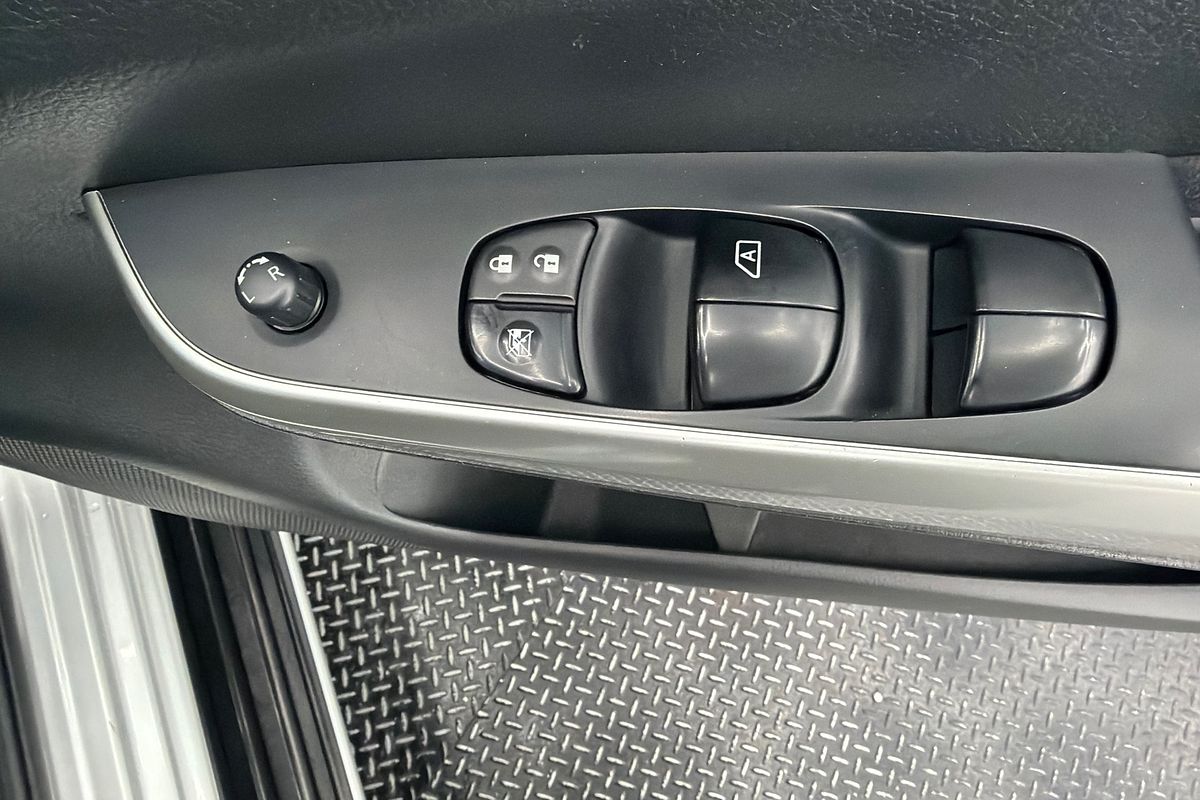 2018 Nissan Navara ST D23 Series 3 4X4