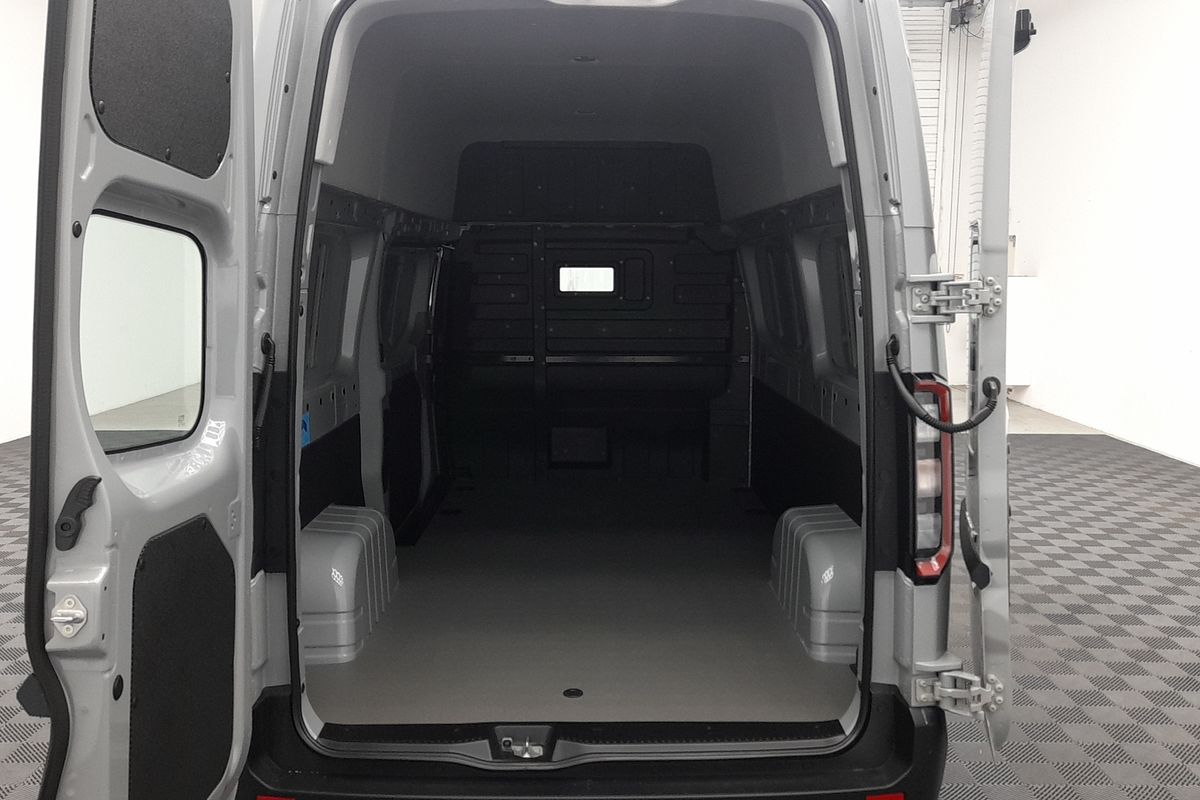 2026 Farizon SuperVan LWB High Roof
