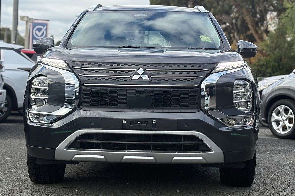 2025 Mitsubishi Outlander PHEV Aspire ZM